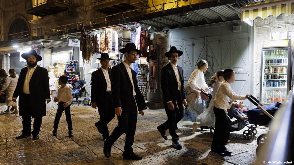 Israel: How real is threat of gender segregation on street?