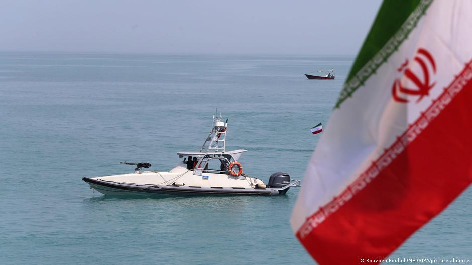Iran war: Trump threatens bridges over Hormuz Strait attacks