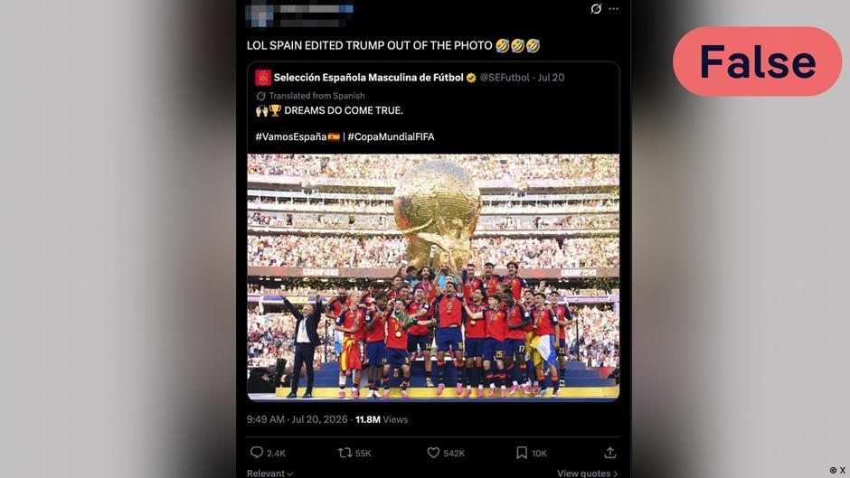 Fact check: Trump wasn't edited out of Spain World Cup photo