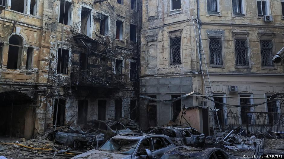 Ukraine and Russia exchange attacks as Kyiv buys new ATACMS